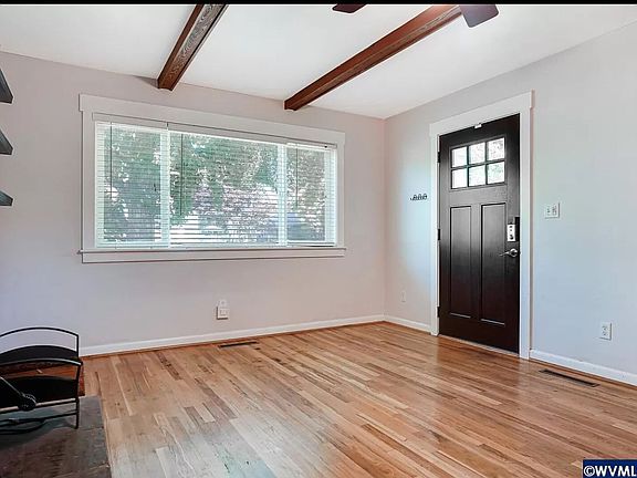 4th image of 837 NW 10th St