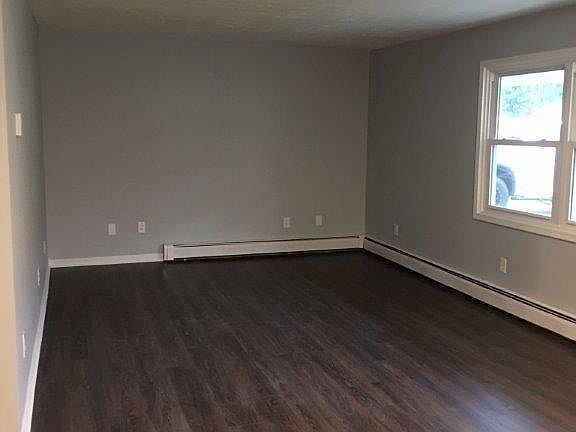 3rd image of 8144 Meadow Run