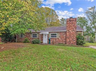 482 Duchess Ct, Hampton, VA 23669