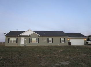 2640 Hillside Dr, Watford City, ND 58854