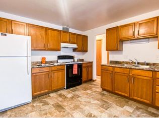 9 Adeline Cir APT 3, Madison, WI 53713