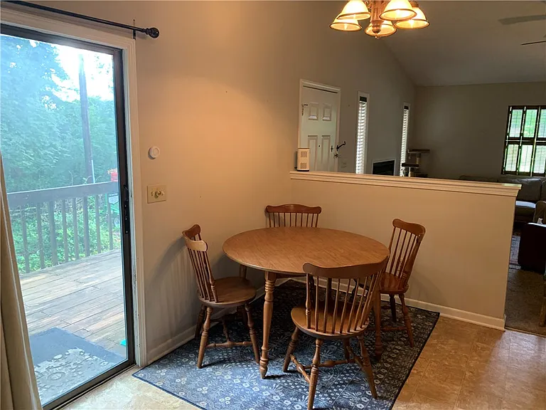 143 Copperfield Dr #6 — Photo 4