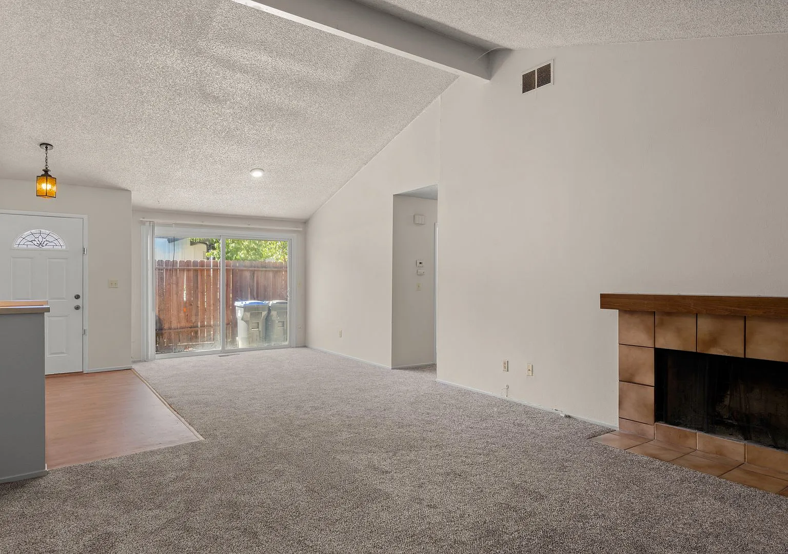 Now Available in Cordelia! 2bed 2 bath — Photo 3