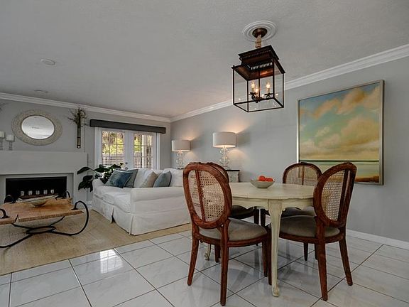 5th image of 5300 Bayshore Blvd APT C3