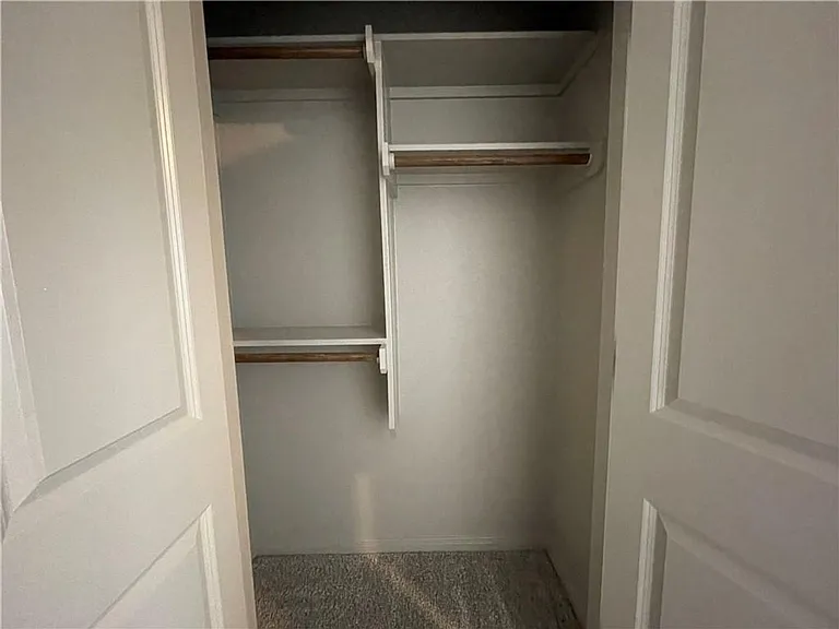 917 Hollyhock Dr — Photo 26