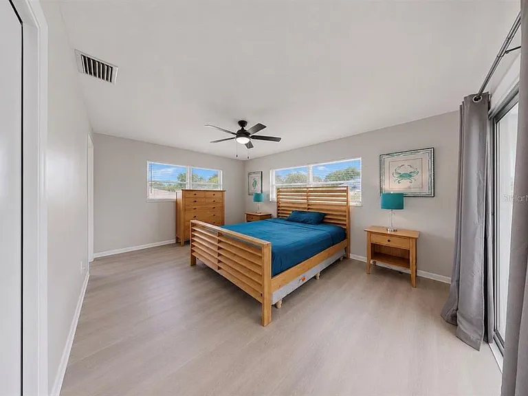 1725 Bikini Ct — Photo 21