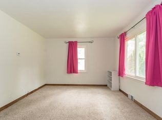2121 Byrd Dr, Portage, MI 49002