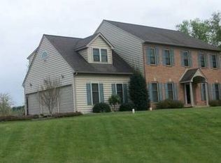 89 Pine Grove Rd, Nottingham, PA 19362