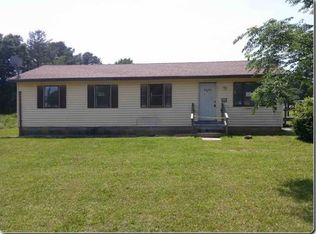 8268 Treherneville Dr, Birdsnest, VA 23307