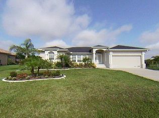 203 Tournament Rd, Rotonda West, FL 33947