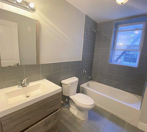 5th image of 116 N Arlington Ave #409