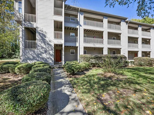 633 Edgewater Ln, West Columbia, SC 29169