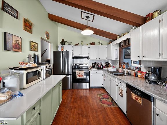 5th image of 8134 Oberlin Rd