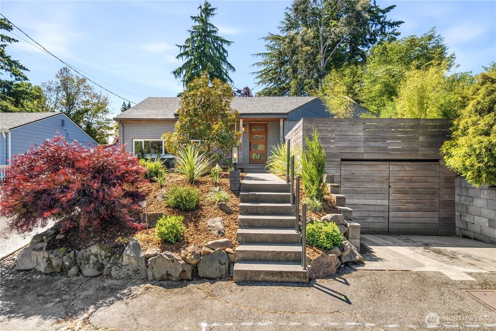 11239 35th Avenue SW, Seattle, WA