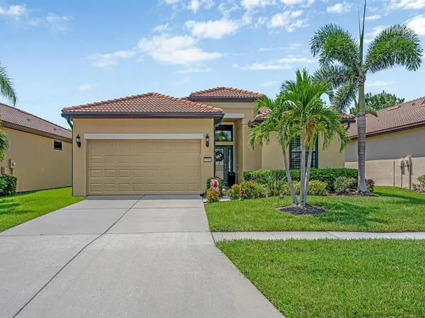 328 Laurel Falls Dr, Apollo Beach, FL 33572