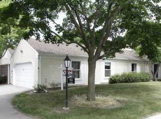 2 Upton On Asbury, Rolling Meadows, IL 60008