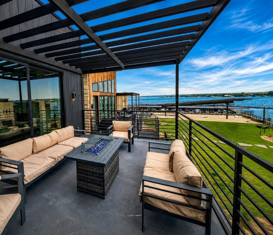 12 Breakwater Bnd, Graford, TX, Graford