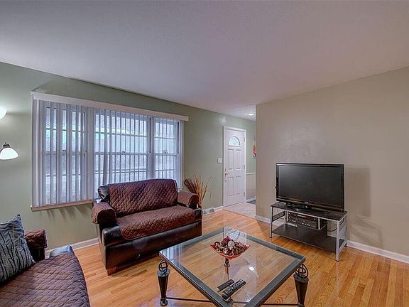 5th image of 1812 N 59th St