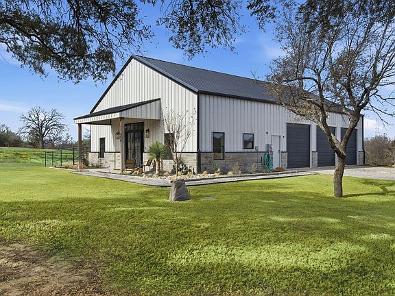 2nd image of 504 Hackamore Ct