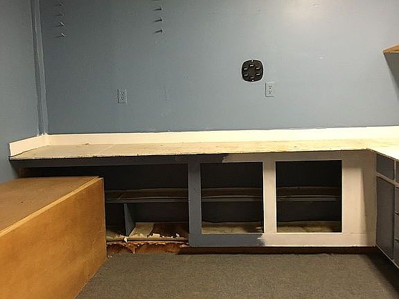 2nd image of 163 London Dr SE