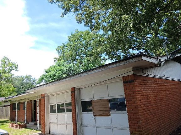5th image of 1716 S Robison Rd