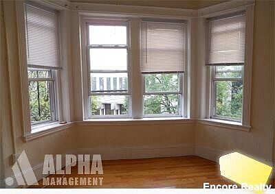 2nd image of 171 Hemenway St #26