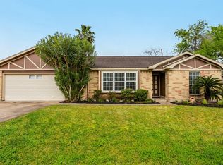 12902 Venice Ln, Stafford, TX 77477