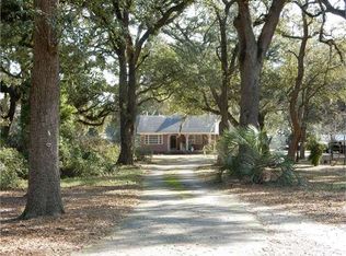 1794 Ebenezer Church Rd, Glennville, GA 30427