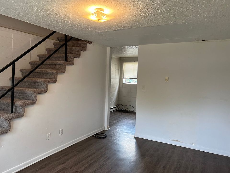 SH300 McBrayer Street Towns Apartment Rentals Shelby, NC Zillow