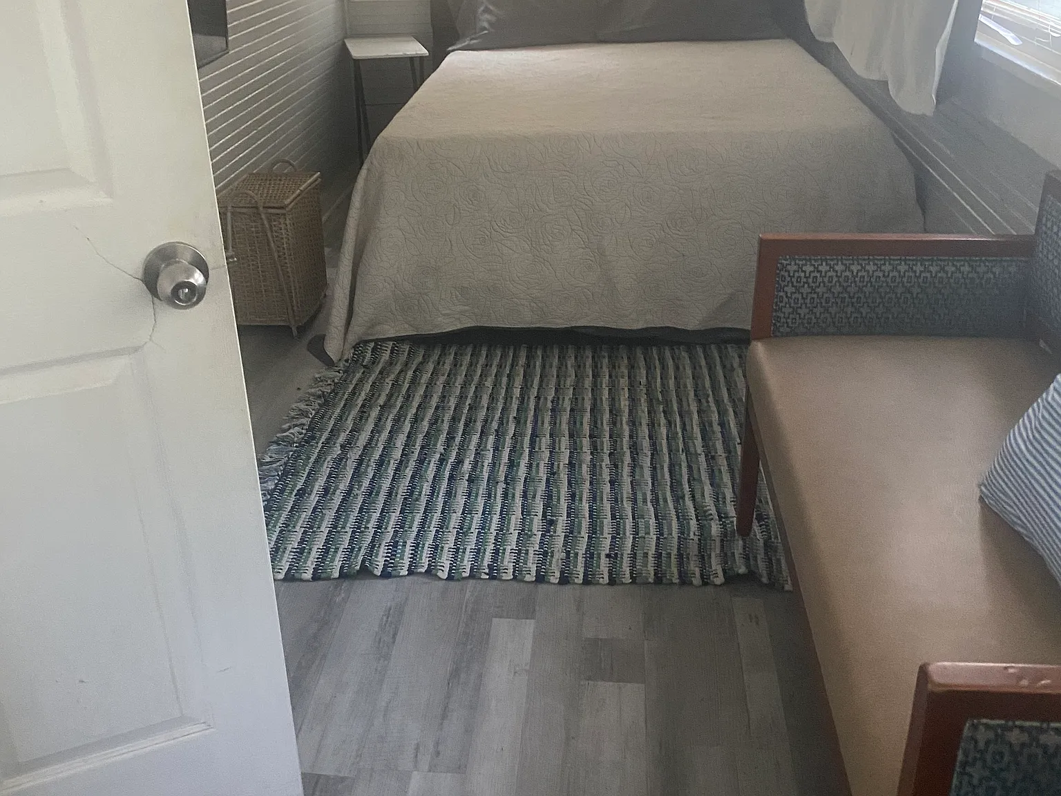 2 bed, 800 sqft, $1,095 — Photo 1