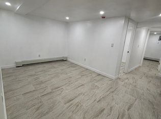 (Undisclosed Address), Freeport, NY 11520