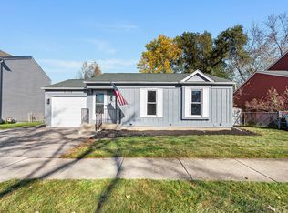 2676 Prairieview Ln N, Aurora, IL 60502