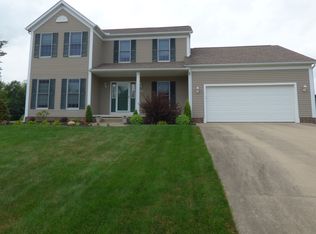 3333 Stonington Cir, Ravenna, OH 44266