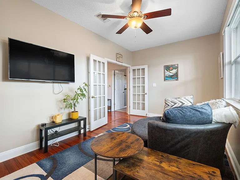 8432 Millstream Dr — Photo 22