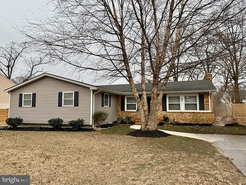 1st image of 813 Mago Vista Rd