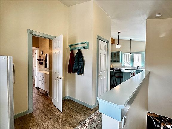 2nd image of 48 Lang Street