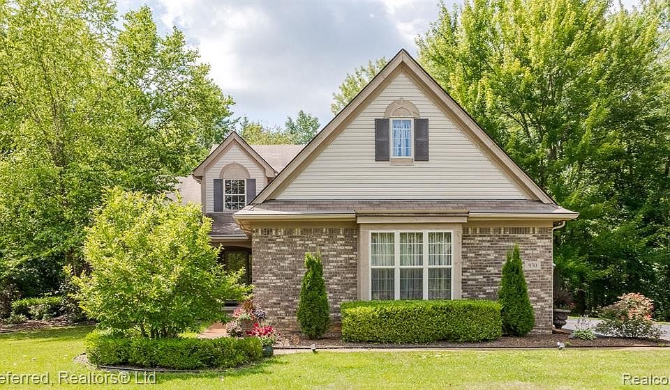 930 Chemung Forest Dr, Howell, MI 48843 Zillow