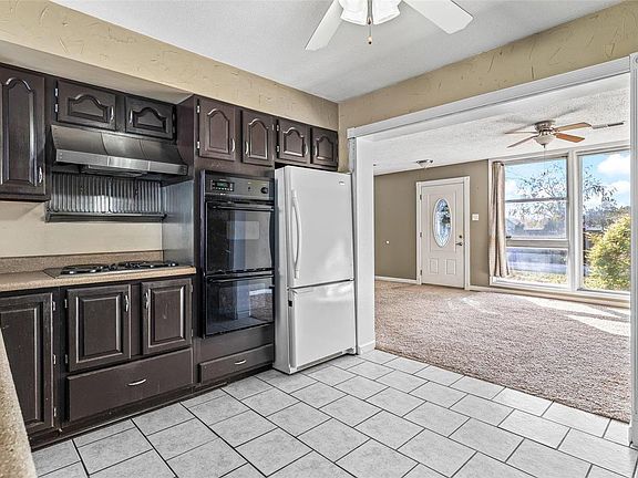 5th image of 4105 Koeln Ave