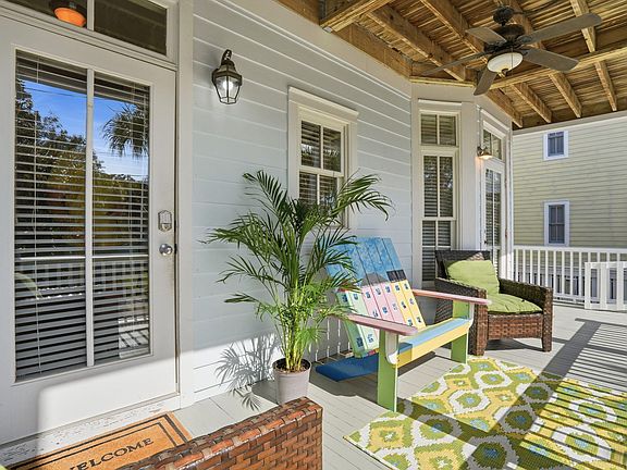 3rd image of 805 Jungle Rd #A