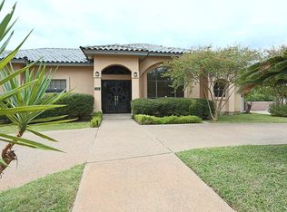 201 Oriole Ln, Laredo, TX 78045