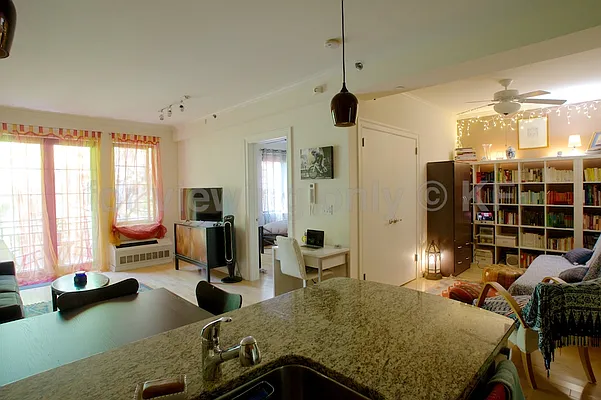 Rented by R New York | media 54