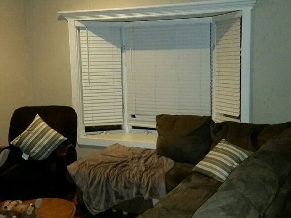 Living room -Bay Window