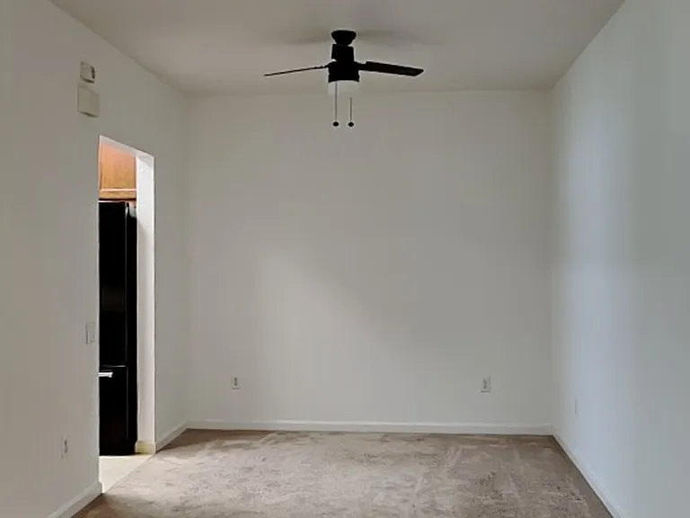 5049 Maxon Ter — Photo 5