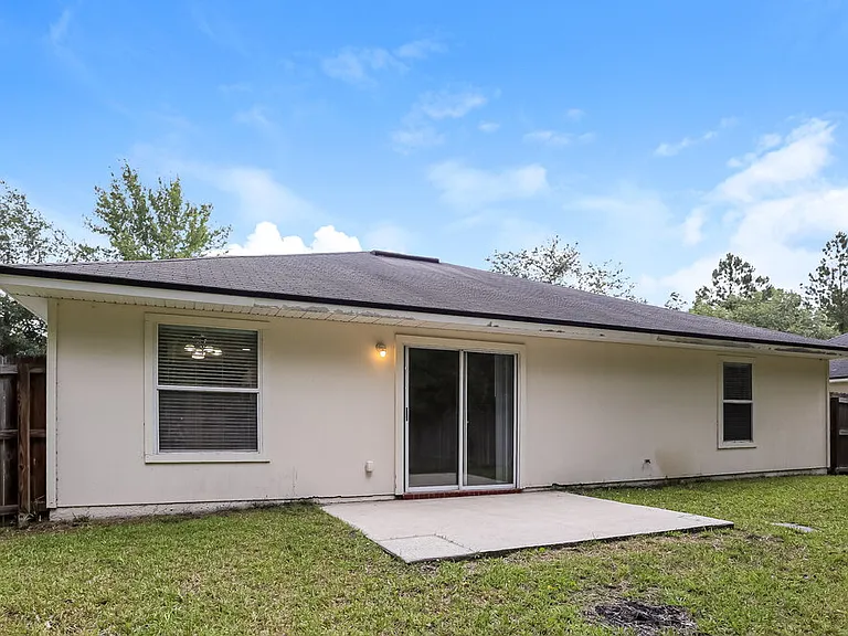10946 Lauren Oak Ln S — Photo 16