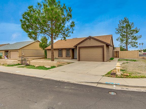 3rd image of 7114 W Sierra Vista Dr