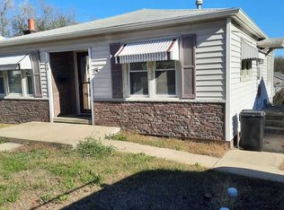 613 Laurel St, Warrensburg, MO 64093