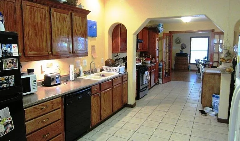4703 Harmon Ave — Photo 6