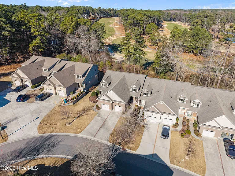 58 Cypress Cir — Photo 8