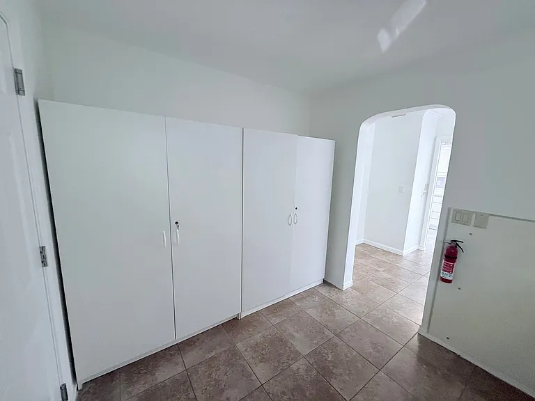 9709 Blue Bell Dr — Photo 20
