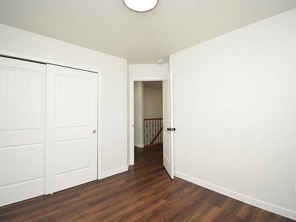 5th image of 7934 W Marwari Rd